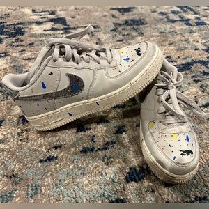 Nike Air Force 1s LV8 Youth size 7